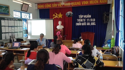 Tập huấn Thông tư 17/2018/TT-BGDĐT về kiểm định chất lượng, công nhận đạt chuẩn quốc gia với trường tiểu học.